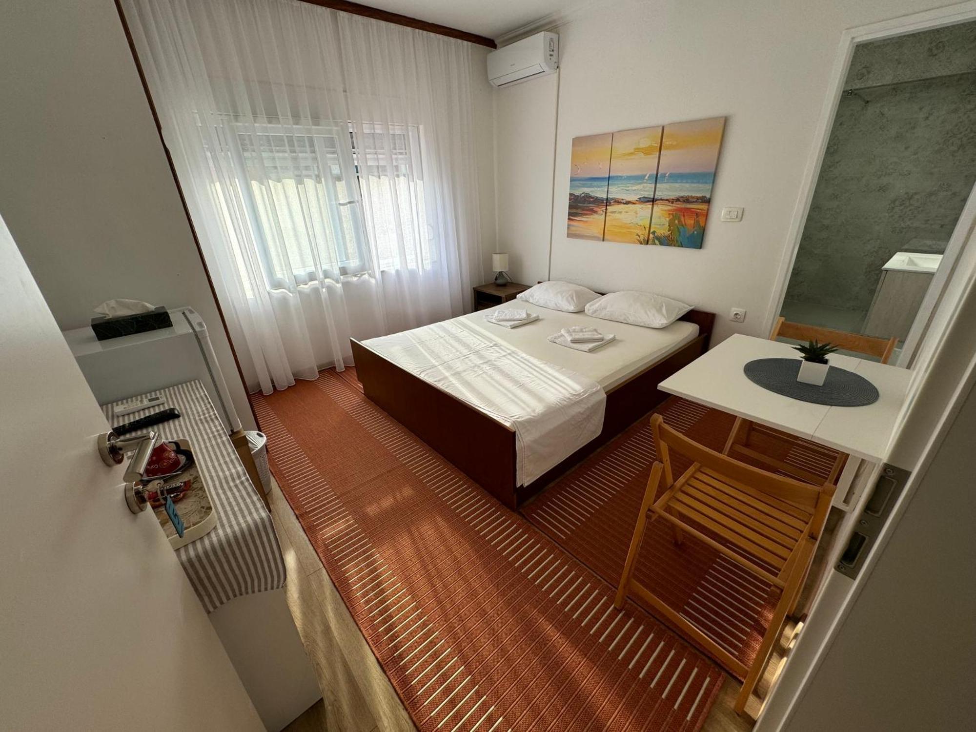 Rooms Salvia โพลเช ภายนอก รูปภาพ
